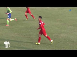 Lê Minh Bình ấn định chiến thắng 3 - 1 cho U22 Việt Nam trong trận giao hữu với ĐH Sunmoon
