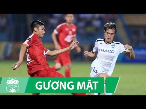 Văn Toàn bứt tốc nghẹt thở , làm khổ hàng phòng ngự trứ danh của Viettel | HAGL Media