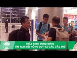 Thầy Park ôm tạm biệt Hồng Duy và các học trò trước khi về Hà Nội | HAGL Media