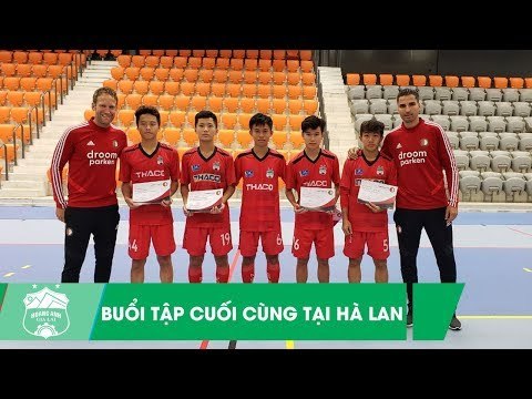 2 HLV CLB Feyenoord tạm biệt các cầu thủ U18 HAGL ở buổi tập cuối cùng tại Hà Lan | HAGL Media