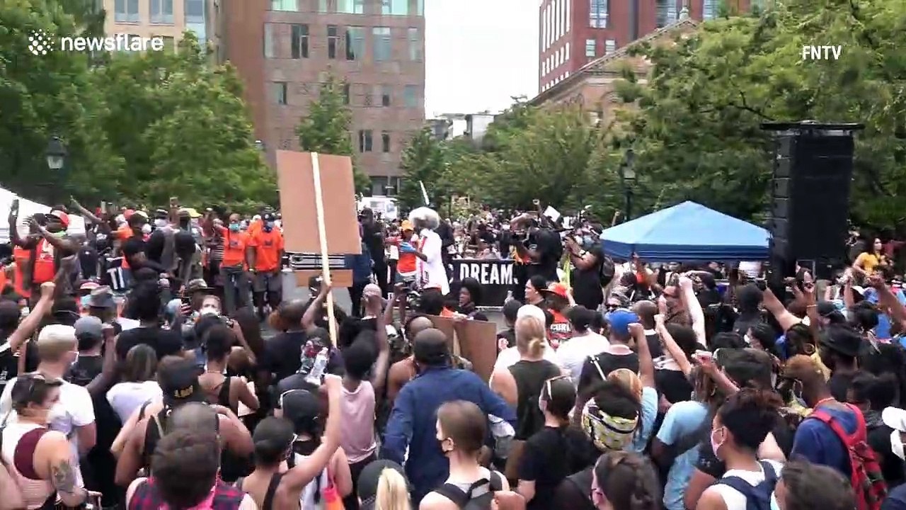 Thousands attend Black Lives Matter protest in New York's Washington Square Park