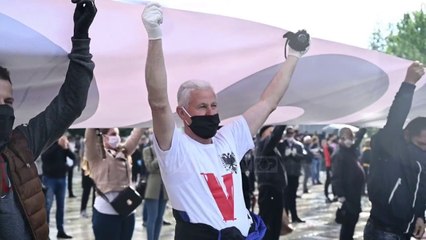 Gjykata rrëzon Albin Kurtin,i jep të drejtën Thaçit për mandatimin e Hotit. Reagon SHBA pas vendimit