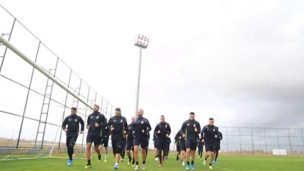 Top News - Ndeshjet pa tifozë/ Vendimi përfundimtar për rifillimin e superiores