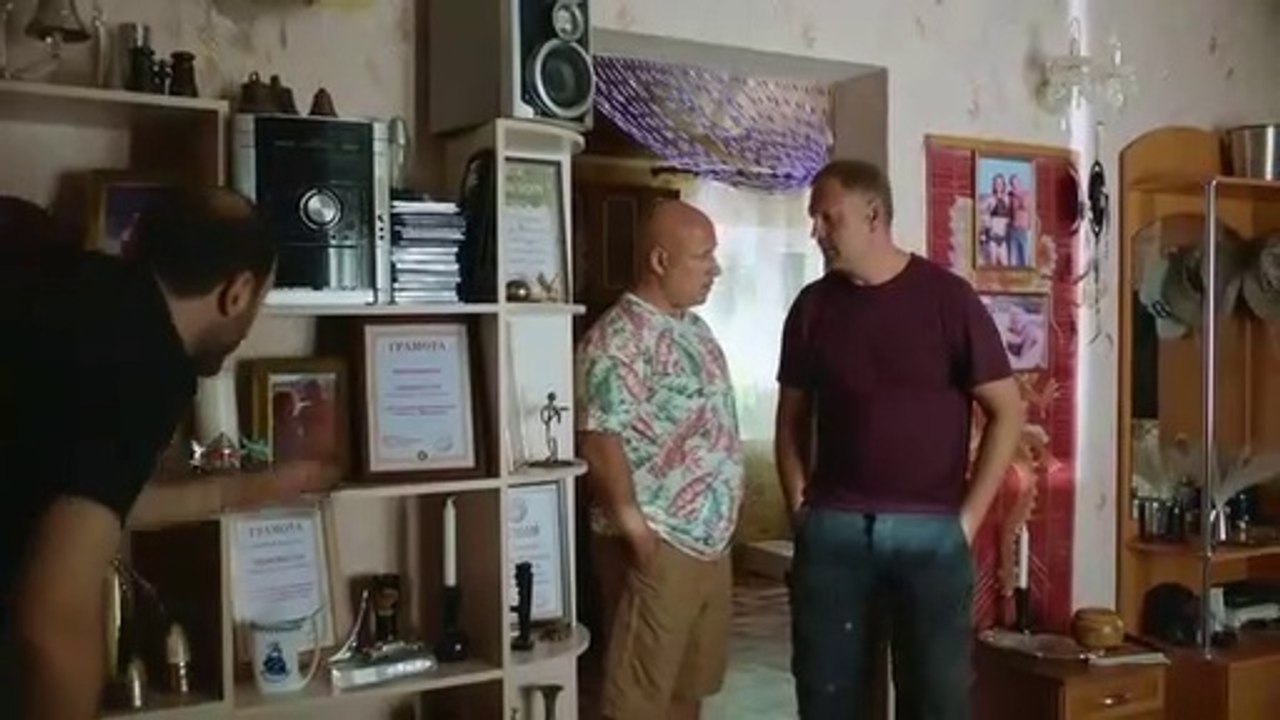 Закрытый сезон - 8 серия  –