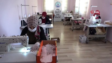 Kamile Öğretmenden Örnek Davranış