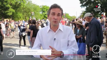 États-Unis : les policiers tentent de fraterniser avec les manifestants