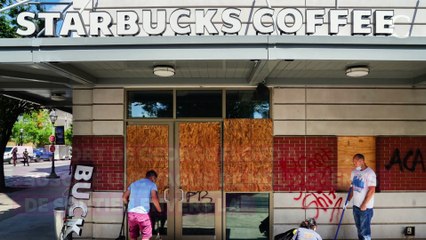 Thomas Ngijol : Eric Zemmour est "un clown qui ne sert à rien"