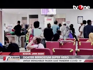 Dokter Berkostum Superhero Hibur Pasien Saat Pandemi
