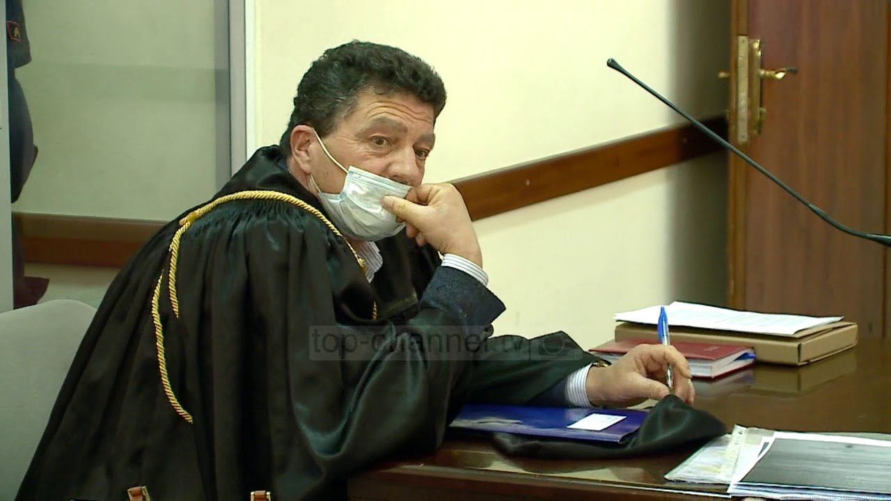 Gjykata lë në burg të arrestuarit, e mitura: Roja i shkollës ka abuzuar edhe dy vajza të tjera