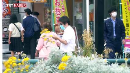 Japonya'nın Yamato kentinde yürürken telefon kullanmak yasaklanıyor