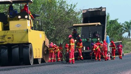 Brasil: produção industrial despenca