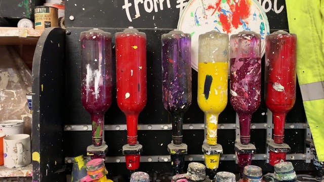 Seagulls Paint are getting crafty!