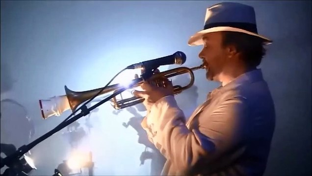 Arielle Dombasle (live) — “Solamente Una Vez” | (From “Arielle Dombasle : En Concert À L'Olympia”) — BRUNO COQUATRIX | { Édiion Collector }