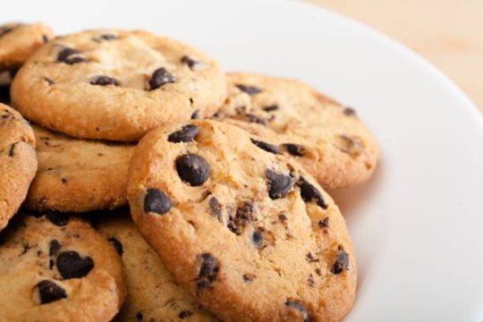 This 4-Ingredient Cookie Dough Bread Doesn't Need Flour, Yeast, or Sugar