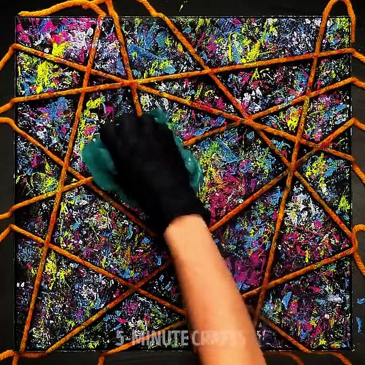 ART HACKS TO DO WHEN YOU'RE BORED -- PAINT IDEAS FROM HOUSEHOLD ITEMS