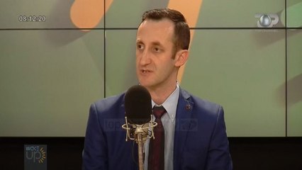 Wake Up/ Shqiptarët me sytë nga feja: Dera ku trokasin për zgjidhjen e halleve të përditshme