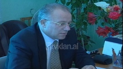 Ministri Spartak Poçi në Kavajë - (17 Maj 2000)