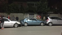 Report TV - Përplasen 4 makina në Elbasan, nuk ka të lënduar