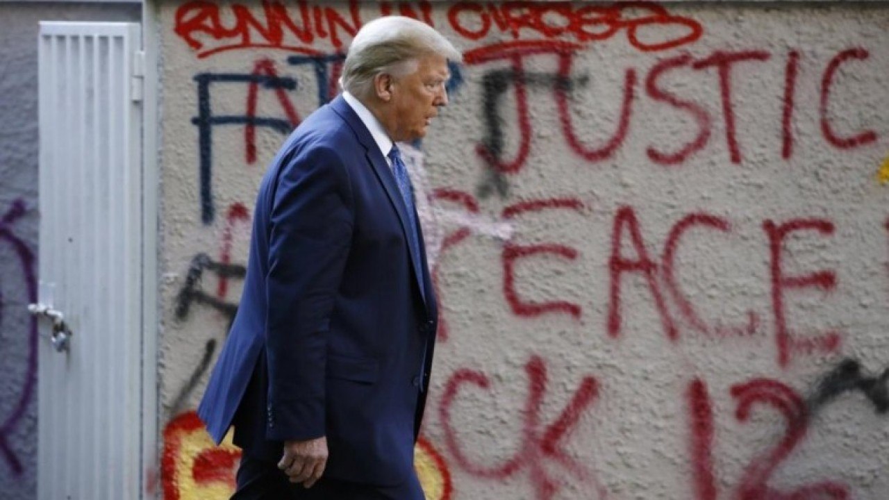 US Protest: Trump adding fuel to fire, not tryi...