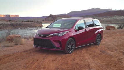 2021 Toyota Sienna XSE Preview