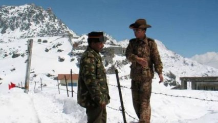 Télécharger la video: Ladakh LAC standoff: Chinese troops retreat by 2 kms