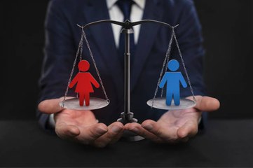 Les Français qui gagnent moins de 3000 euros par mois sont les plus touchés par la crise