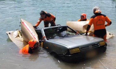 Gradisca d'Isonzo (GO) - Recuperata un'auto cadute nel fiume Isonzo (04.06.20)