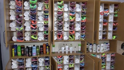 Bu berberde 'kişiye özel malzeme' ile tıraş