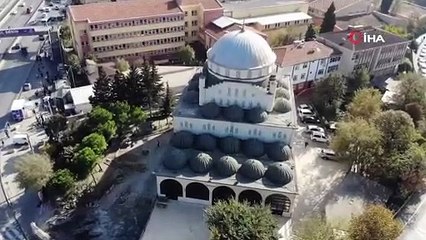 Depremde minaresi hasar gören cami yıkılacak
