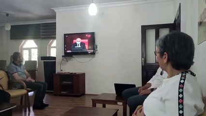 Milletvekilliği düşürüldüğü an HDP'li Leyla Güven...