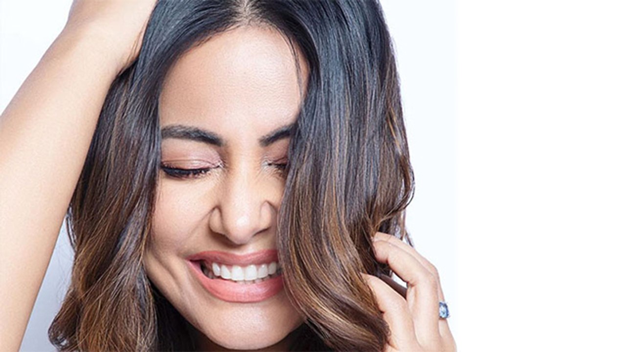 Hina Khan के खूबसूरत बालों का ये हैं Secret, Use करती है ये Oil । Hina Khan Hair Secret । Boldsky
