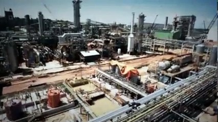 Durante más de 50 años, César Chacón y David Vergara como director de Y&V