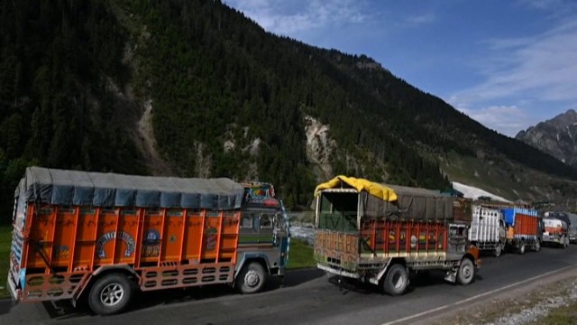 Top News - Shqetësohet India/ Kina po lëviz trupat në kufi