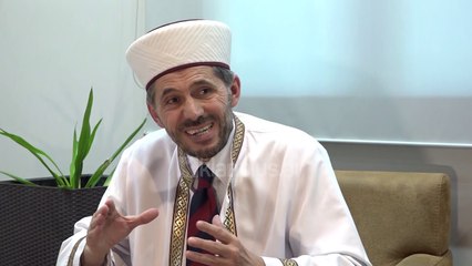 “Feja nuk e ndalon shkollimin e femres”