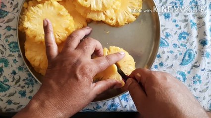 Pineapple in Sugar Syrup, मीठा अनानास,