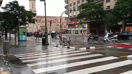 La lluvia vuelve a Valencia