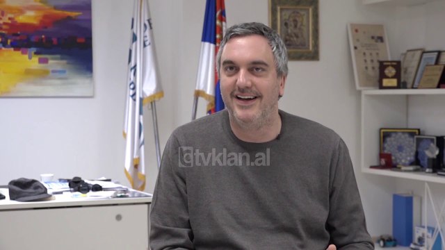 Bizneset kerkojne heqjen e takses nga Kosova | Lajme - News