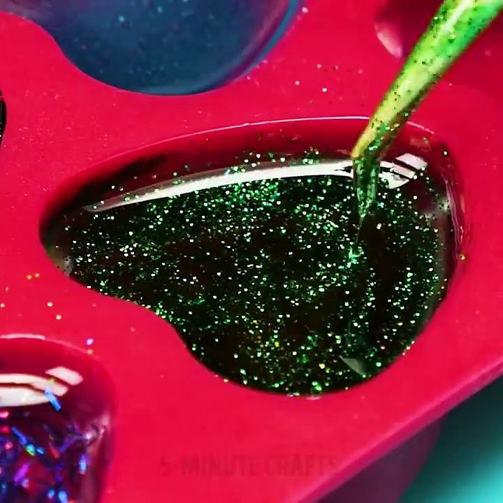 CREATIVE LIFE HACKS THAT SAVE YOUR TIME AND MONEY