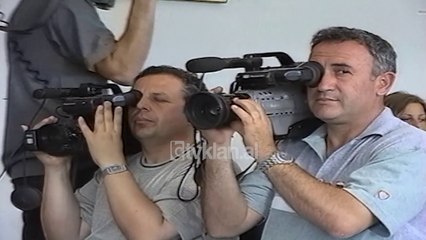 PD Jemin Gjana për thesarin - (18 Maj 2000)