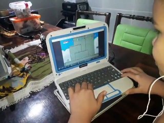 THÁBATTA, RAPHAELL E OSMILTON JOGANDO SNES NO NOTEBOOK 04-06-2020