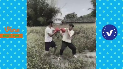 New Funny Videos 2020 ● People doing stupid things P124