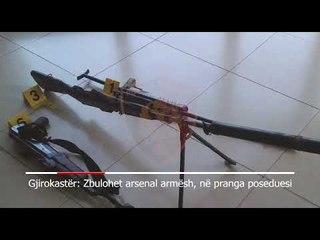 Report TV - Gjirokastër, i sekuestrohen arsenal armësh zjarri dhe municione, arrestohet poseduesi
