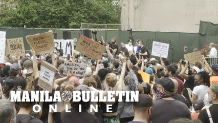 Huge crowds gather for George Floyd memorial service in NYC