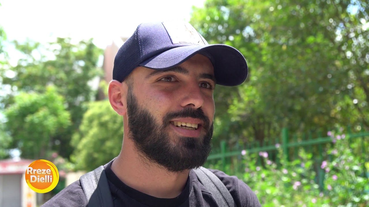 Franko Dine, artisti qe fshihet pas pikturave te qytetit