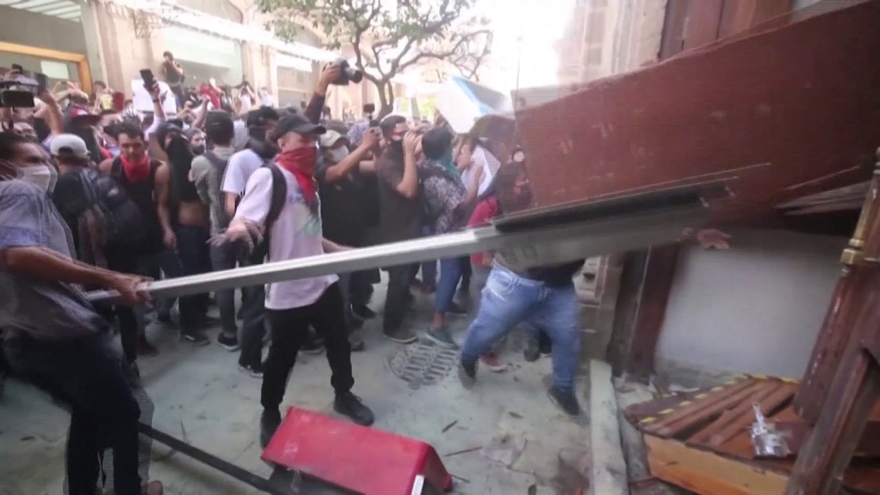 Mexique: violentes émeutes après la mort d'un homme arrêté par la police