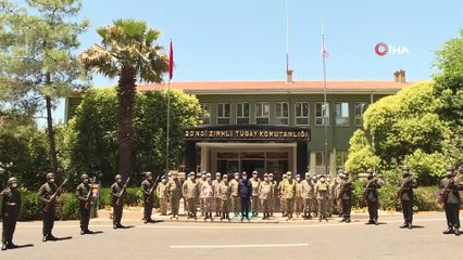 Bakan Akar sınır hattında
