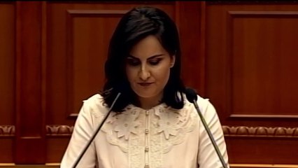 SHEMBJA E TEATRIT   DHIMITRI 'LLOGARI' LLESHAJT   JU VETËM 'DHUNËN' NJIHNI