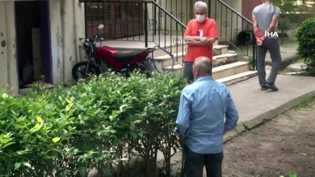 Büyükçekmece'de kan donduran olay.. Bebeğini banyoda doğurdu, üçüncü kattan aşağı attı