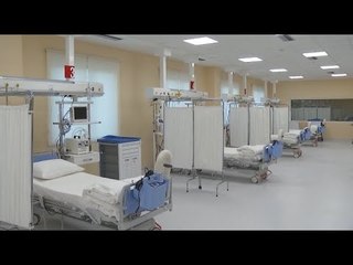 Ora News - Pacientja rrezikoi jetën te ''Salus'', qytetarët kërkojnë masa