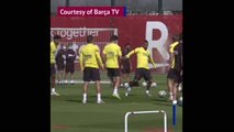 Barcelona train without injured Messi